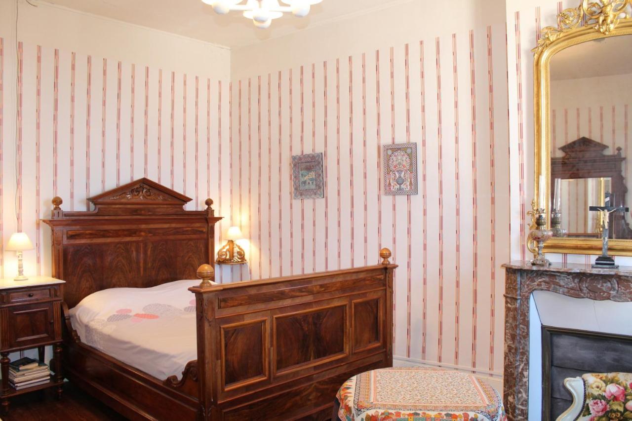 Chambres D'Hotes La Distillerie B&B Saint-Germain-du-Bois Esterno foto